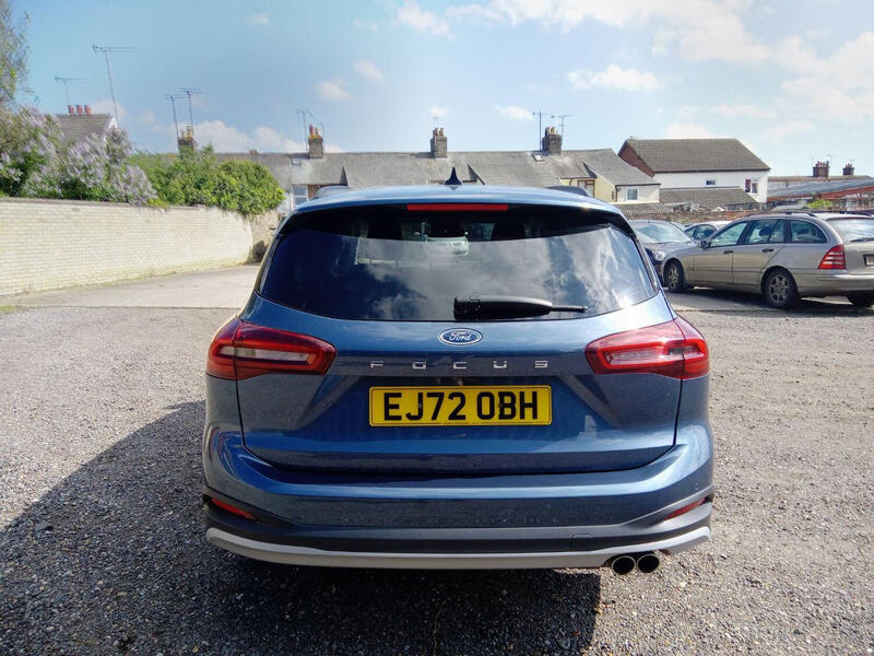 FORD FOCUS