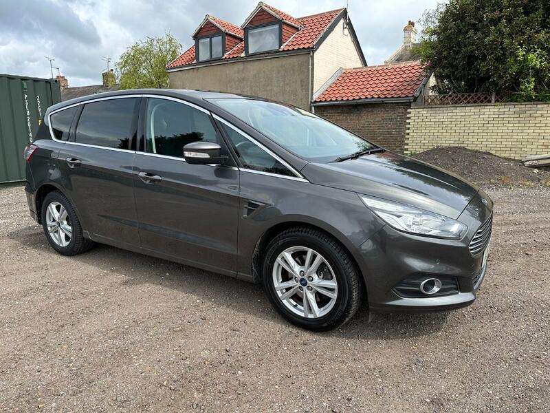 FORD S-MAX