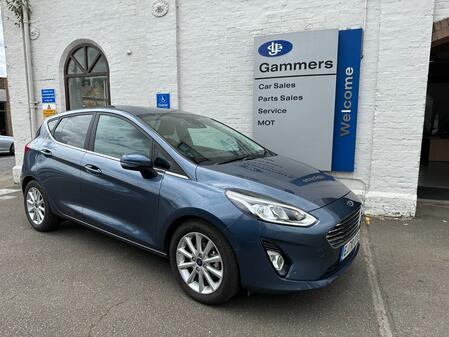 FORD FIESTA 1.0 T EcoBoost MHEV Titanium 