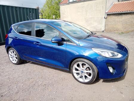 FORD FIESTA 1.0 T EcoBoost Titanium