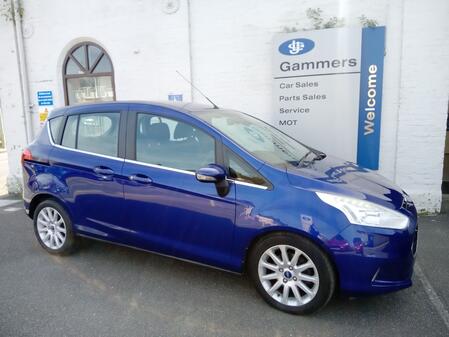 FORD B-MAX 1.6 Titanium