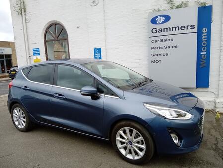 FORD FIESTA 1.0 T EcoBoost MHEV Titanium