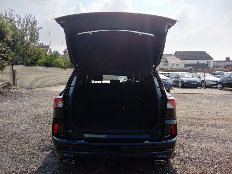 FORD KUGA