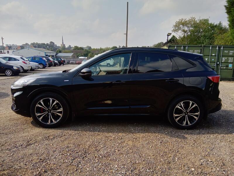 FORD KUGA