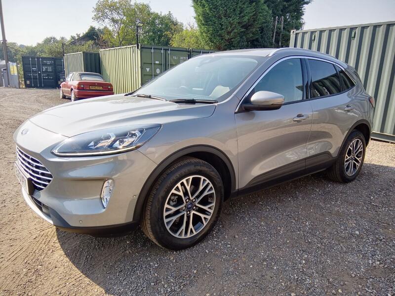FORD KUGA