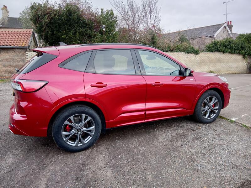 FORD KUGA