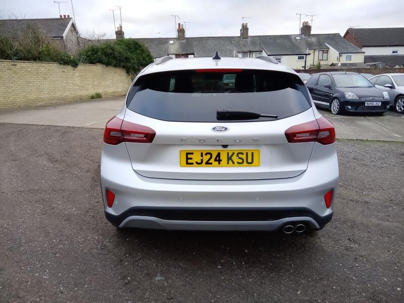 FORD FOCUS