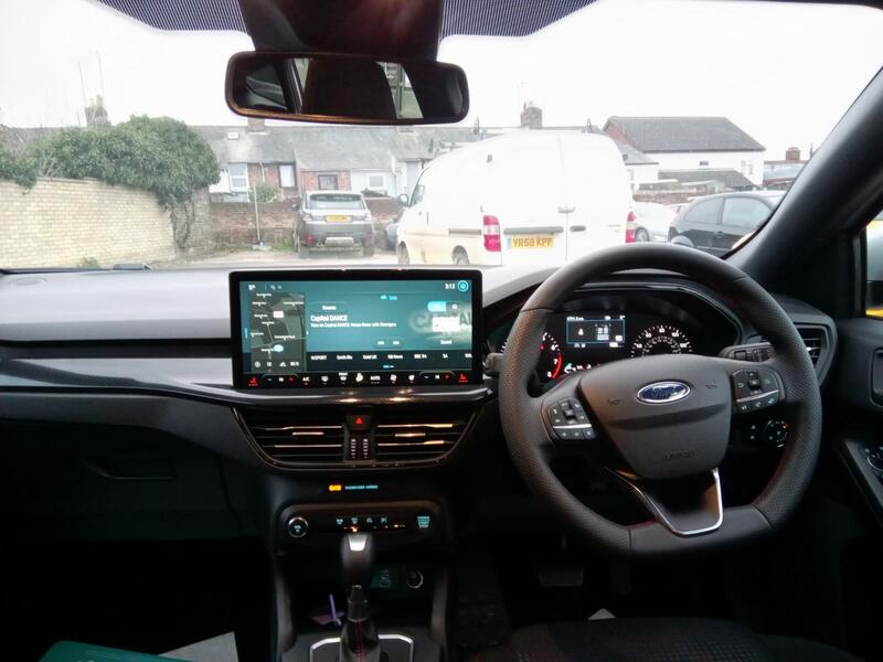 FORD FOCUS