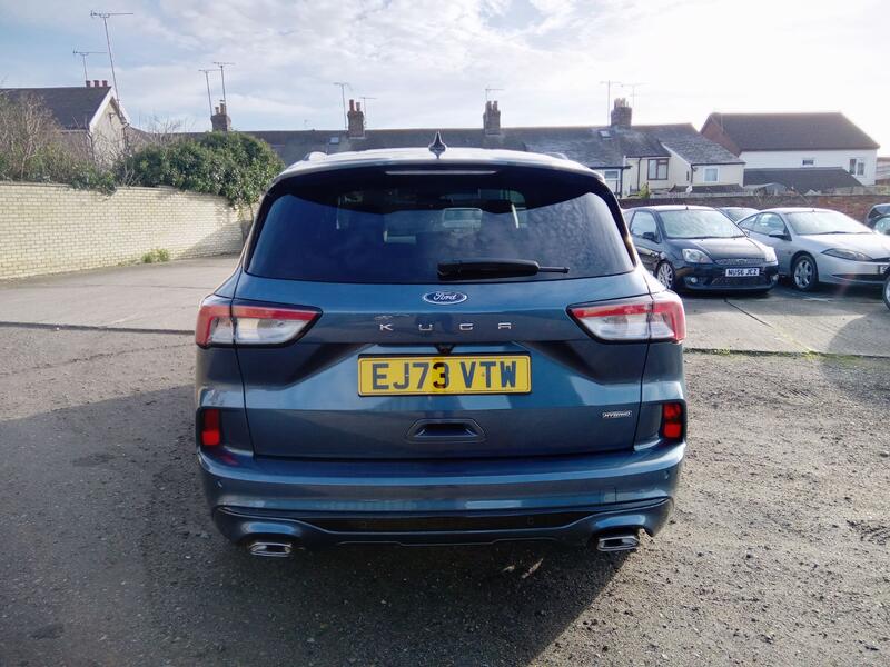 FORD KUGA