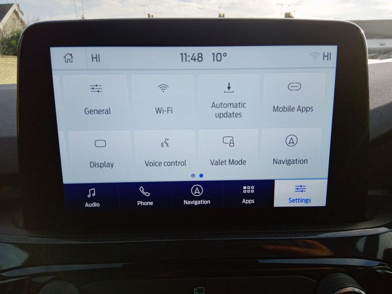 FORD KUGA