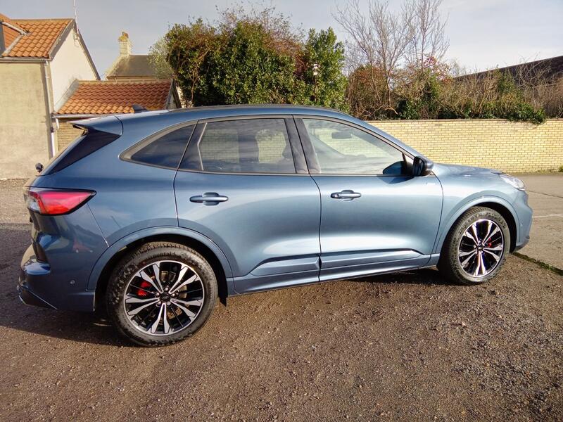 FORD KUGA