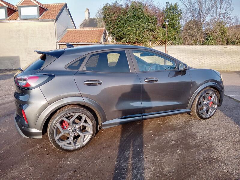 FORD PUMA