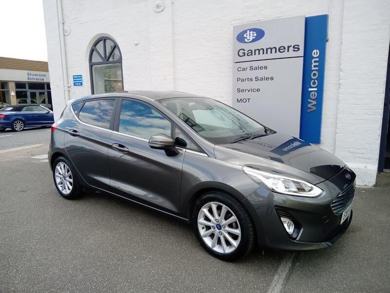 FORD FIESTA 1.0 T EcoBoost Titanium